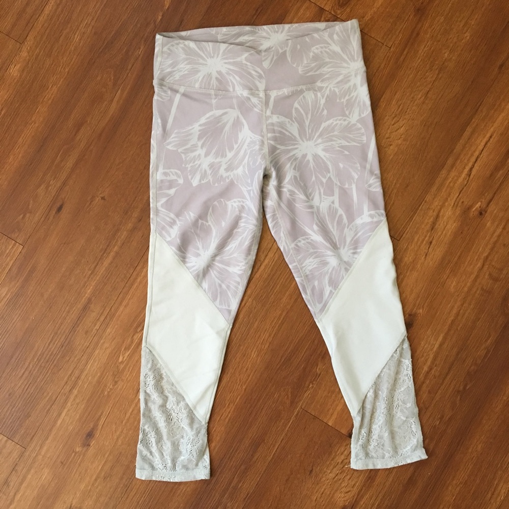 Gray Patterned Leggings